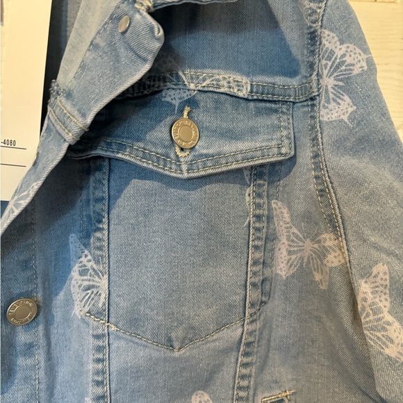 Denim Jacket NWOT With White Butterflies and Long Sleeves - Picture 9 of 12